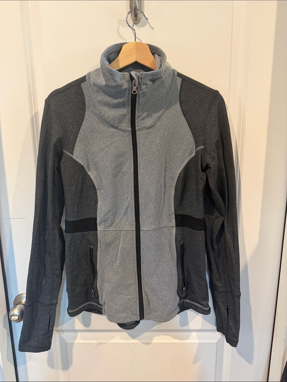 CALIA by Carrie Underwood Two-Tone Gray Full-Zip Utility Jacket